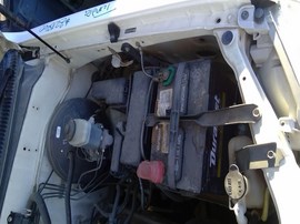 2006 TOYOTA TUNDRA, WHITE, SR5 MODEL, CREW CAB, 4.7L, AT, 2WD, Z25260